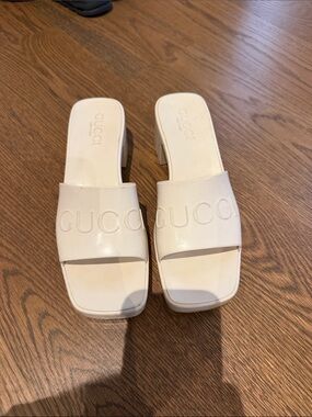 Gucci White Slide Sandals
